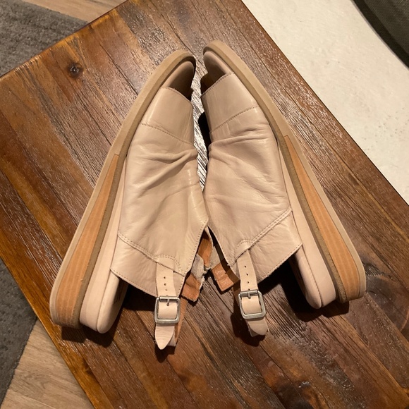 Miz Mooz Leather Backstrap Sandals Cream Size US 7.5 / EU 38 - Picture 7 of 9